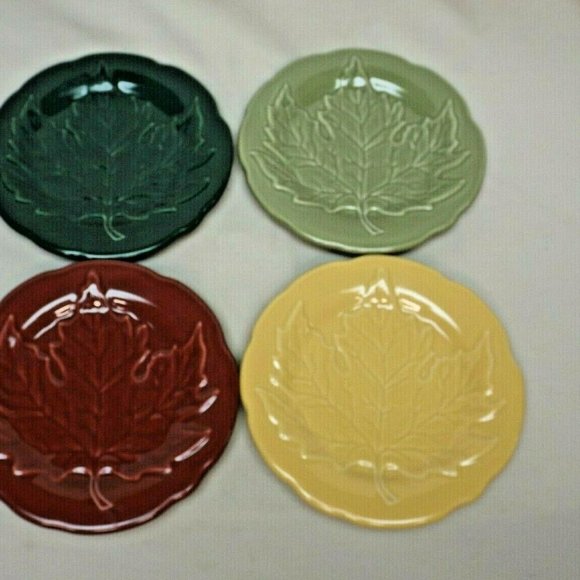 Longaberger Pottery Set of 4 Falling Leaves Collection Leaf Plates - Picture 12 of 12